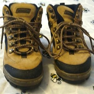 Coleman hiking boots